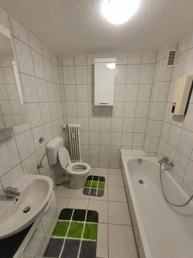 Ferienwohnung Schlossstrasse Essen Exterior foto